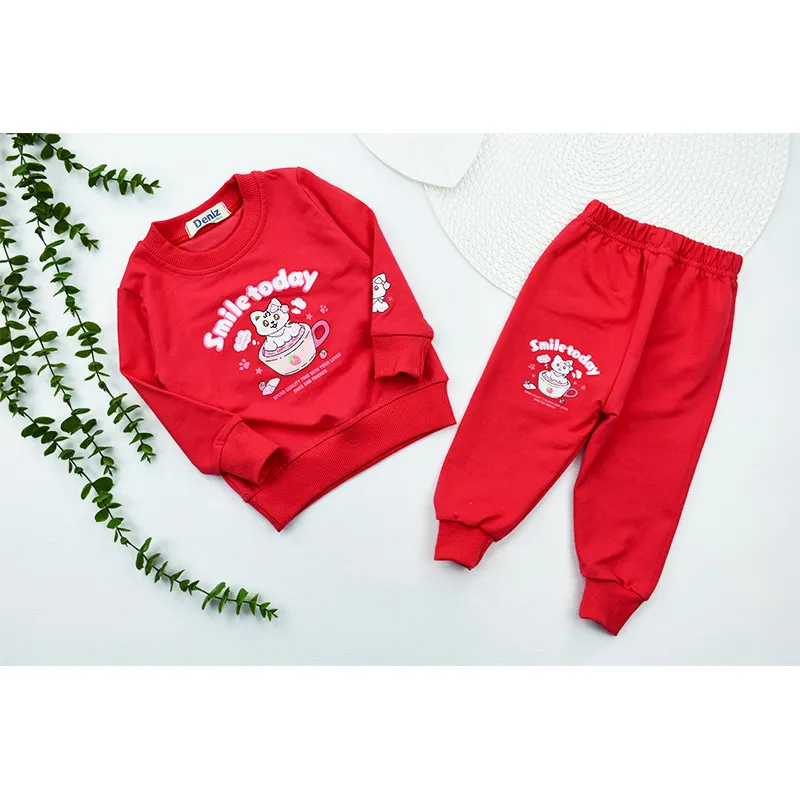 بلوز شلوار دخترانه طرح گربه جنس پنبه ای مناسب پاییز و زمستان