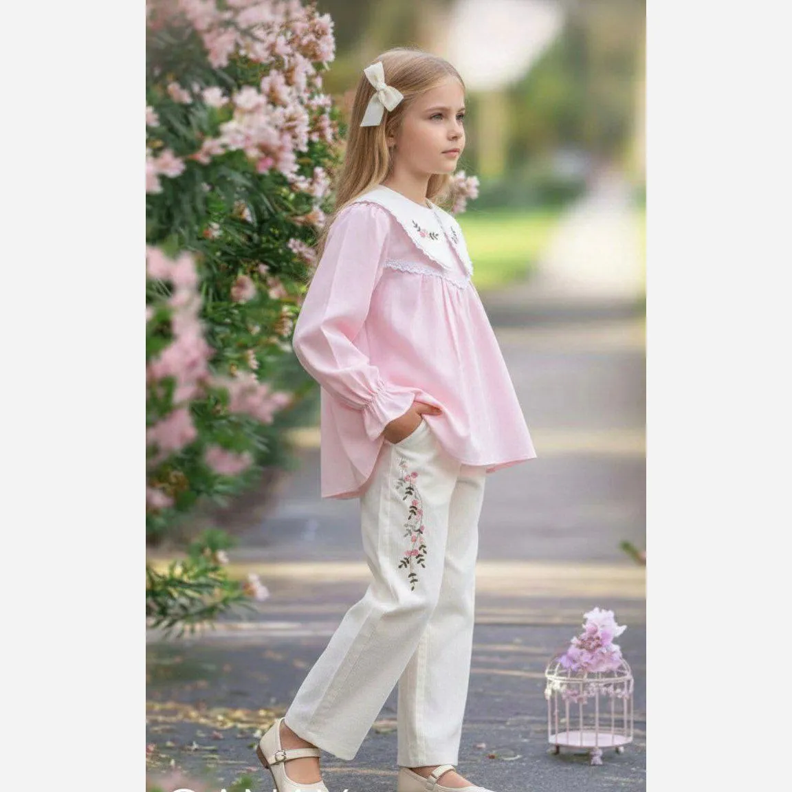 ست شومیز و شلوار دخترانه کتان کجراه بهاره گلدوزی شده