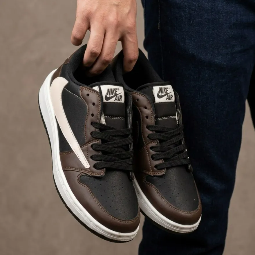 کفش نایک تراویس مردانه قهوه ای مشکی چرم صنعتی دور دوخت