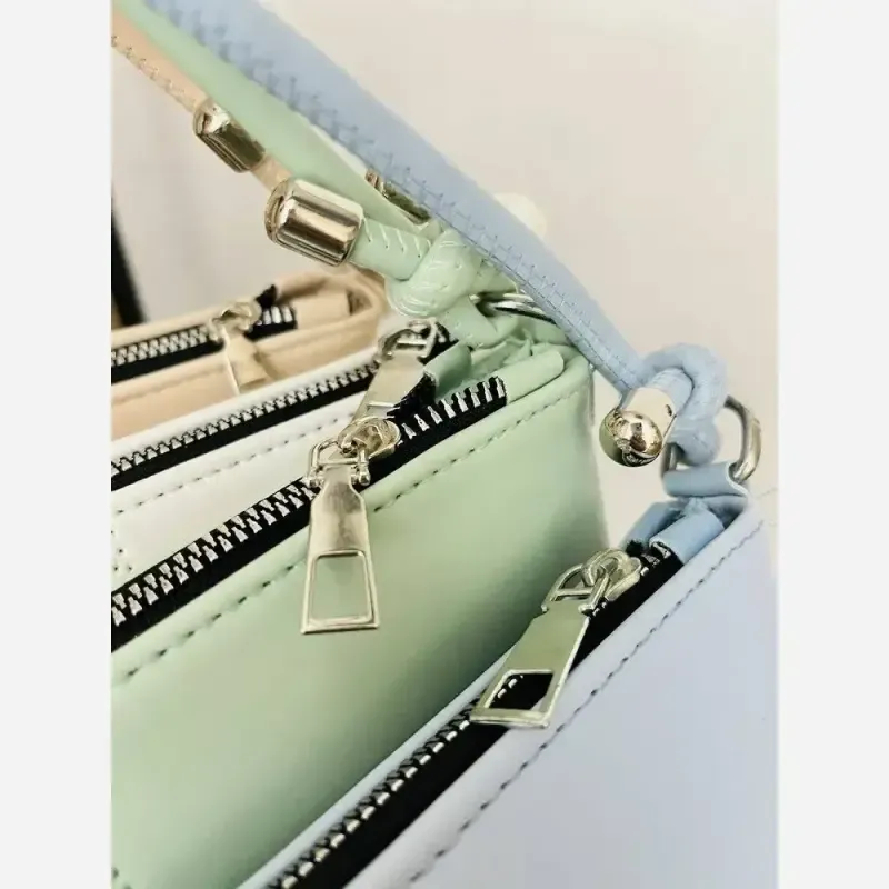 کیف فانتزی صابونی شیک رنگبندی متنوع سایز 22 در 12